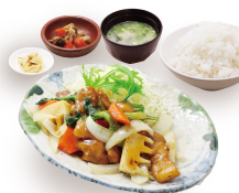 博多駅筑紫口周辺で食べられる! おすすめワンコインランチ