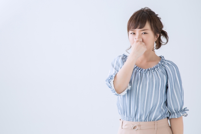 男女共に注目！ 夏も一日いい香りをキープさせる方法