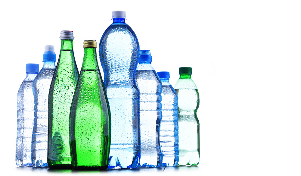 おうちの飲み水どう選ぶ? 安全性とコスパ、比べてみました
