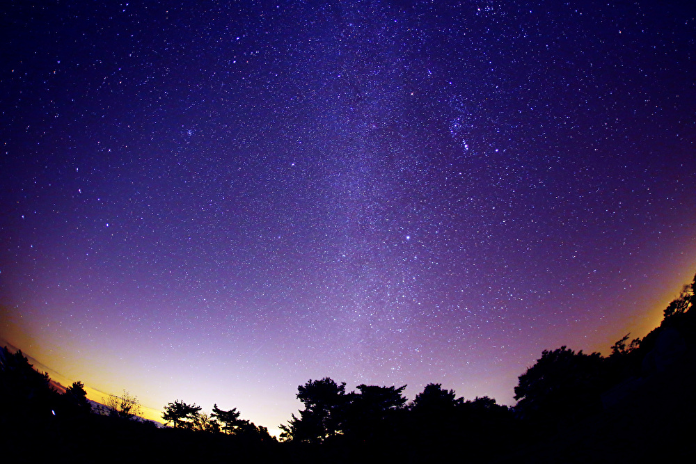 秋の夜長に天体観測はいかが? 福岡の星空スポット3選付き