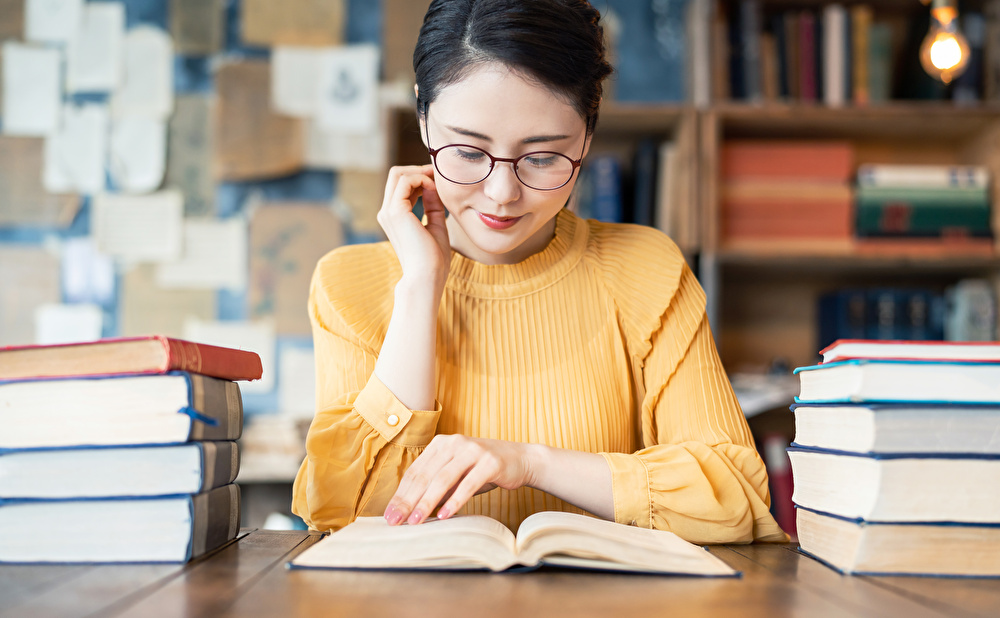 成功者には、読書家が多い。本の魅力と効率的な読書法とは？