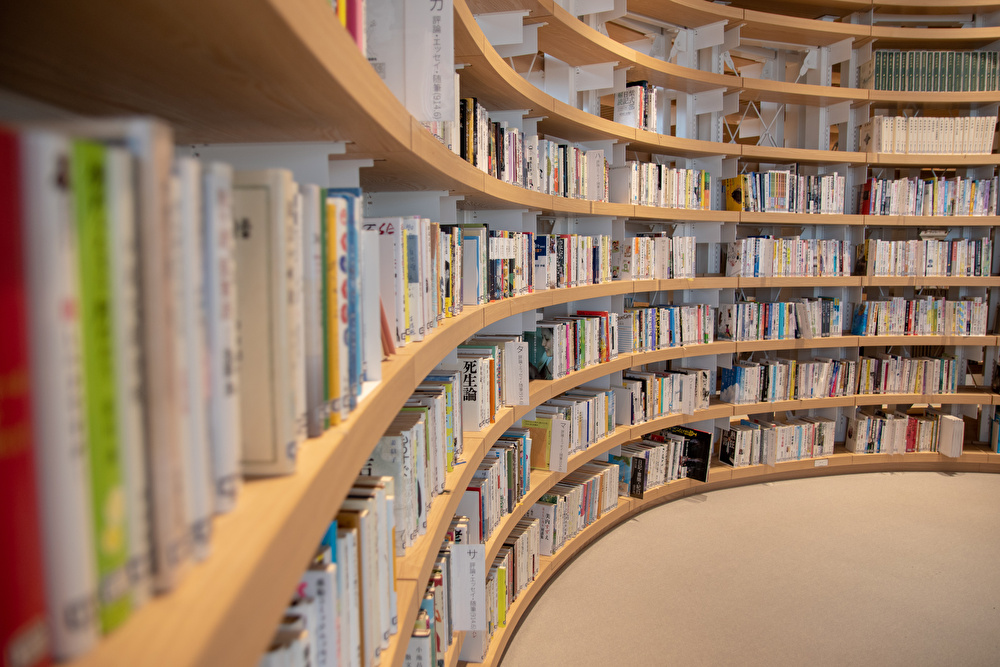 成功者には、読書家が多い。本の魅力と効率的な読書法とは?