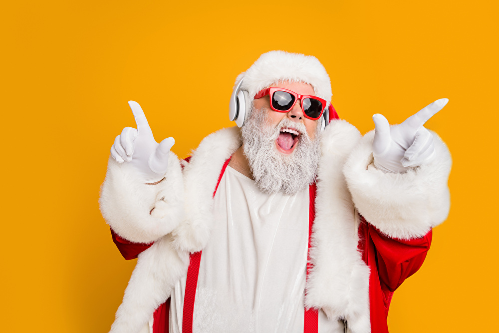 オンライン・クリスマス会が楽しい! 盛り上がるコツとは?