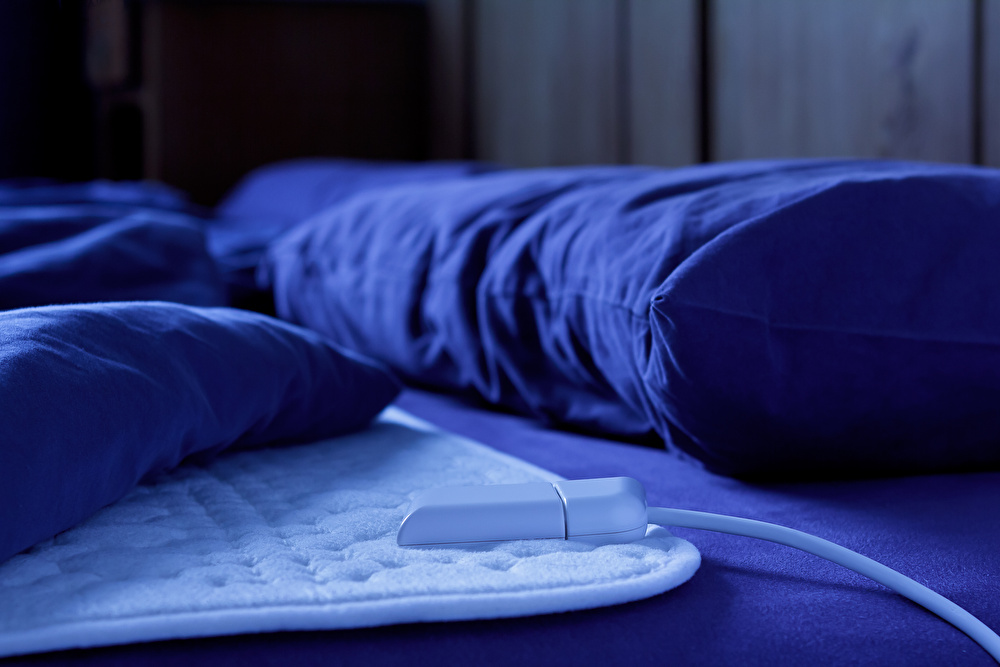 冬でもあったか電気毛布! 節電効果と気になる使い方は?