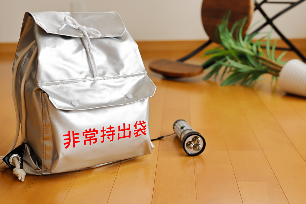 今すぐやっておきたい! 一人暮らしための4つの地震対策