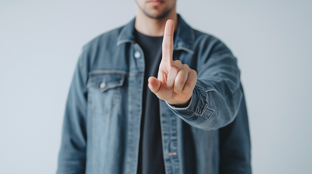 洗う頻度は?裏返して洗う?意外と知らないデニム洗濯のコツ