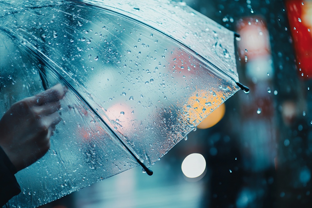 梅雨の終わりの大雨に備えよう！お役立ち防災アプリ3選