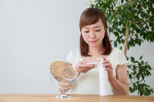 間違ったお手入れに注意! 冬の乾燥肌対策