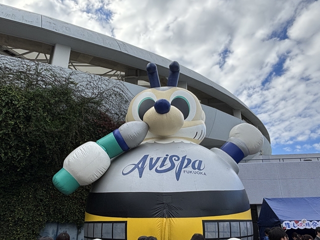 全長約８メートルのアビーくんの巨大アトラクションも大人気