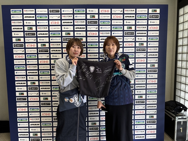 インタビューボードの前でパシャリ📸