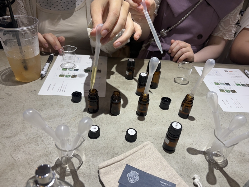 好きな香りが決まったら調香作業スタート！