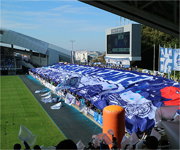 応援団もすごい勢いでした！見事ロアッソ熊本に1対0で勝利しました！