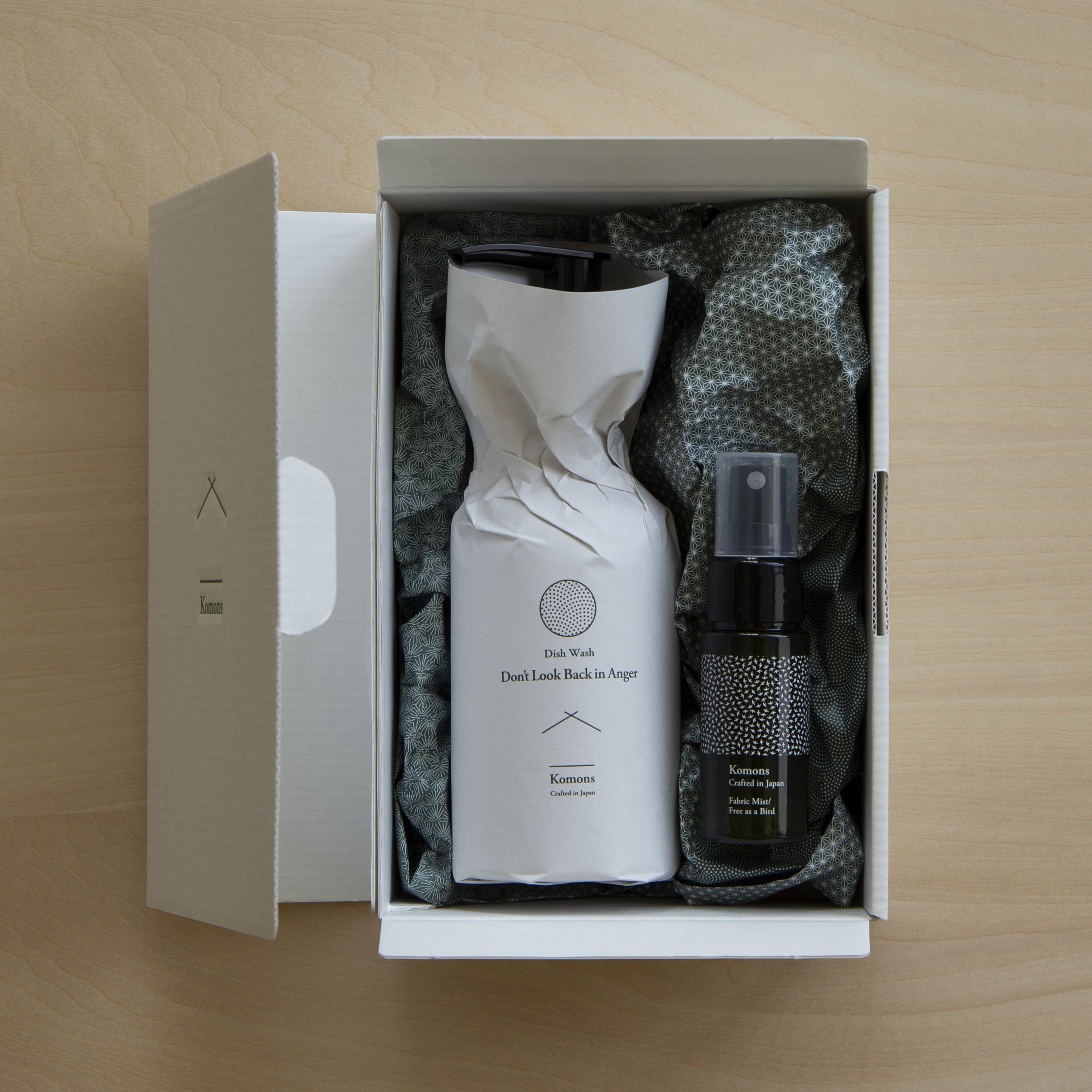 コモンズ ディッシュ&<br />
ファブリックミスト